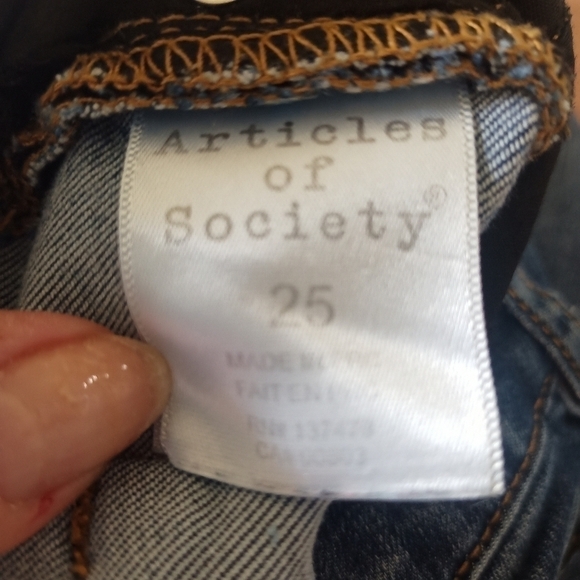𝅺ARTICLES of society skinny jeans - Picture 4 of 5
